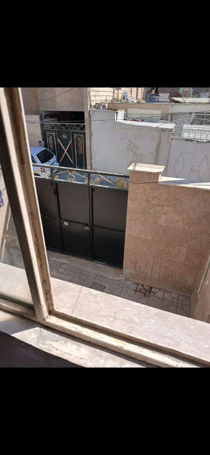 خانه دو طبقه ماشین رو اجاره