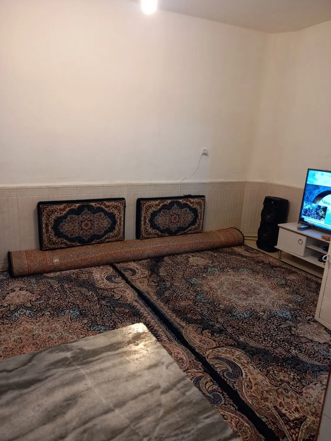 اجاره در باغ ابریشم