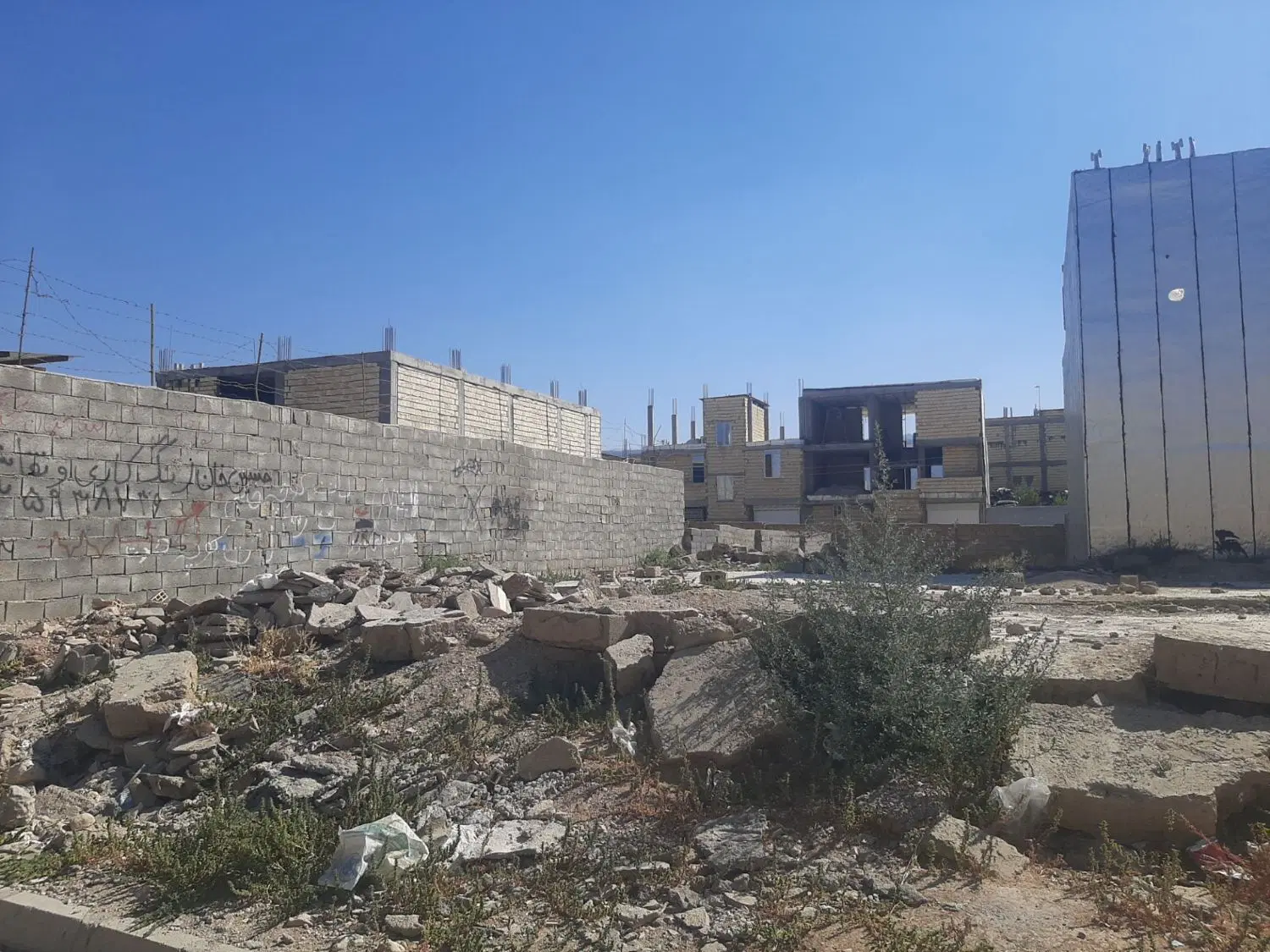 فروش  زمین  خیابان  دانشگاه  کوچه شماره ۴