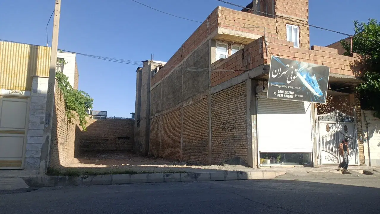 فروش زمین تجاری مسکونی خیابان 18متری بهارستان 37