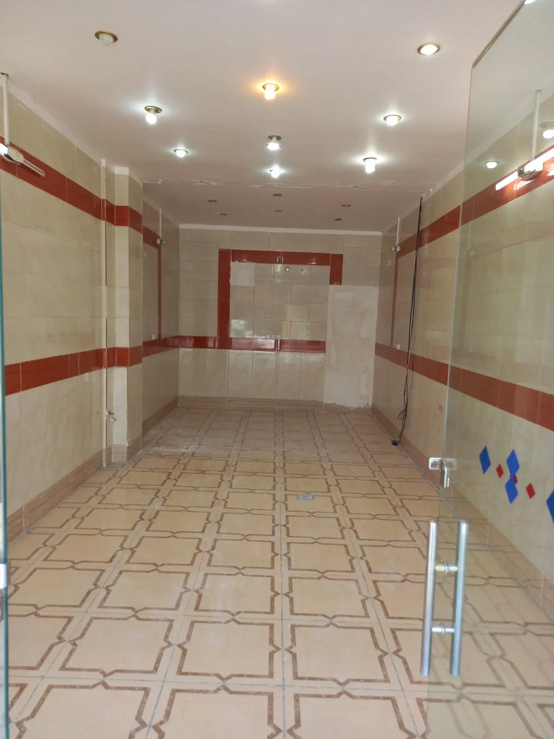 اجاره ۳۰ متر تجاری