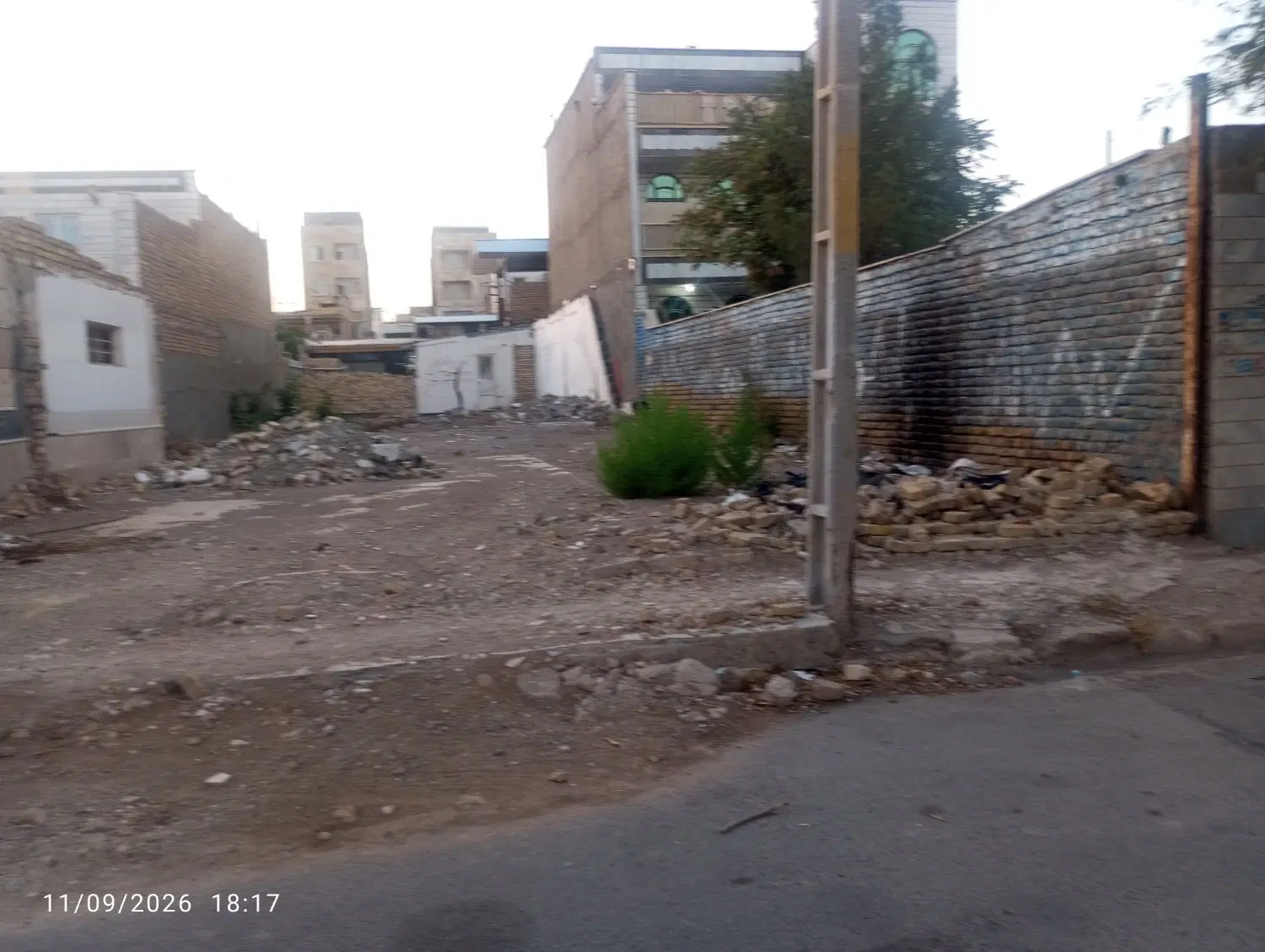 زمین شش دانگ دخانیات