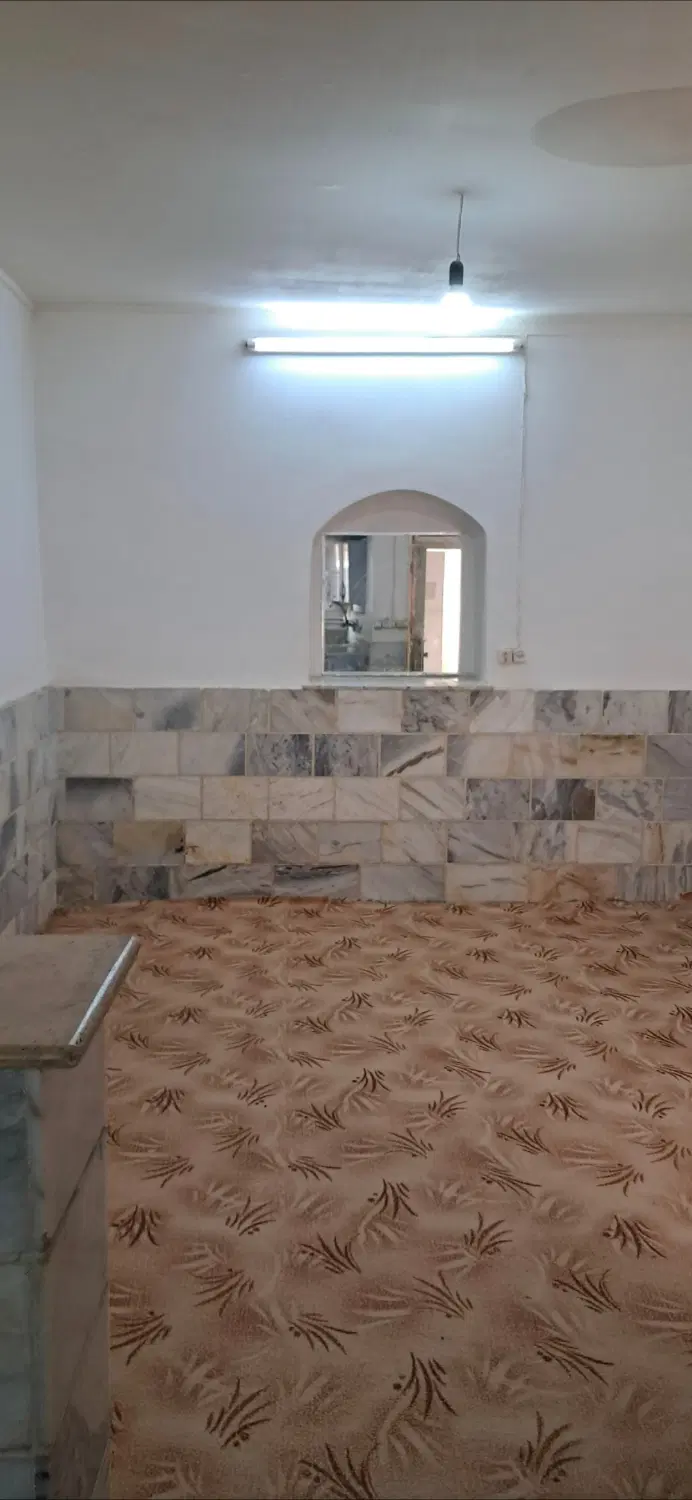 فروش خانه دربست واقع درنیم ور