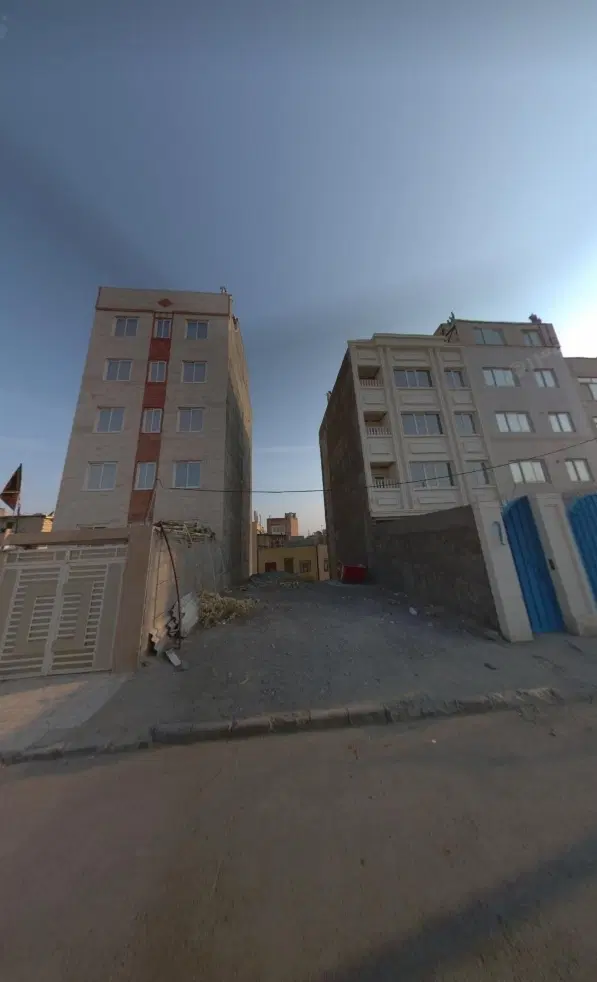 زمین ۱۶۰ متری شمالی در سرافرازان