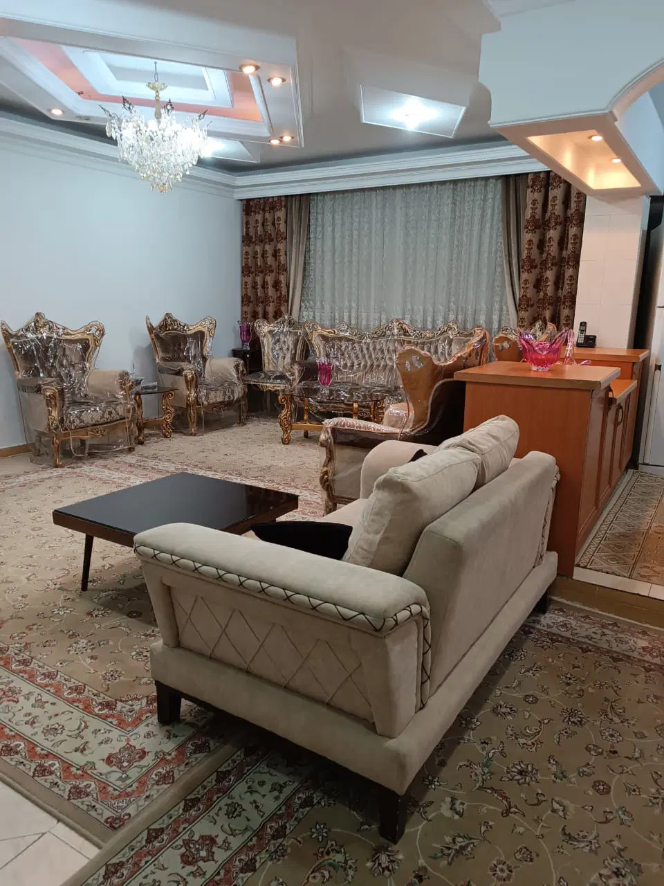 آپارتمان ۹۲ متری _ اوایل امامیه