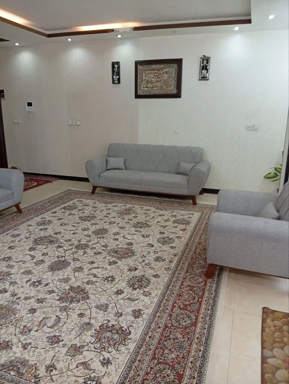 آپارتمان طبقه دوم بدون آسانسور کیان پارس