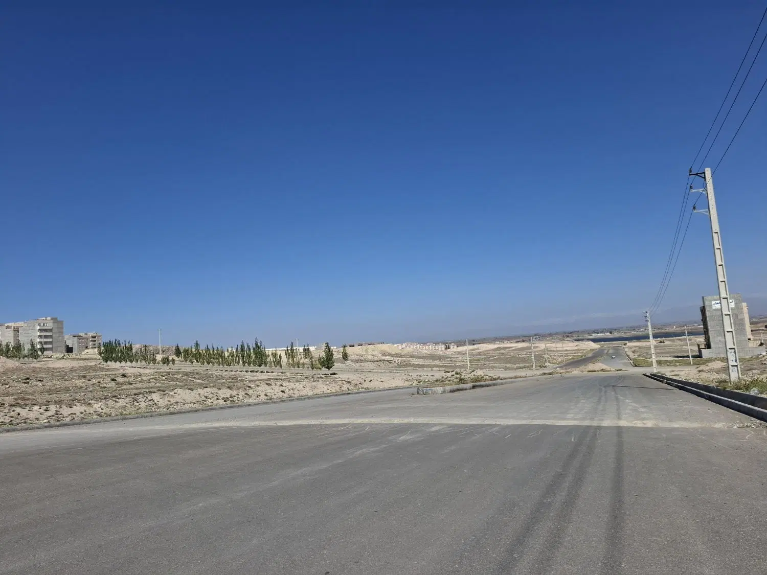 زمین تجاری مسکونی خیابان ۳۵ متری شهرک الهیه