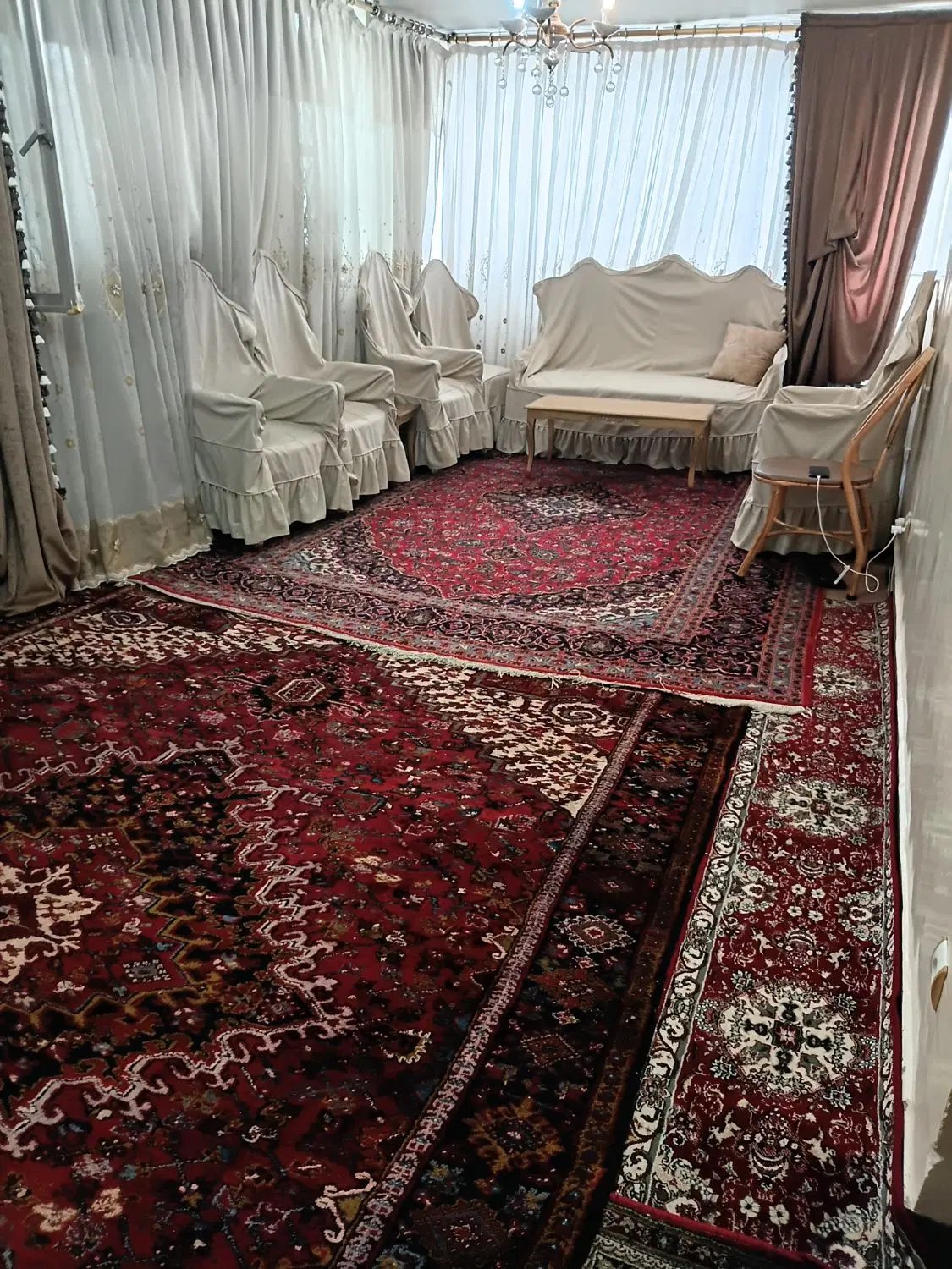 یک باب منزل مسکونی