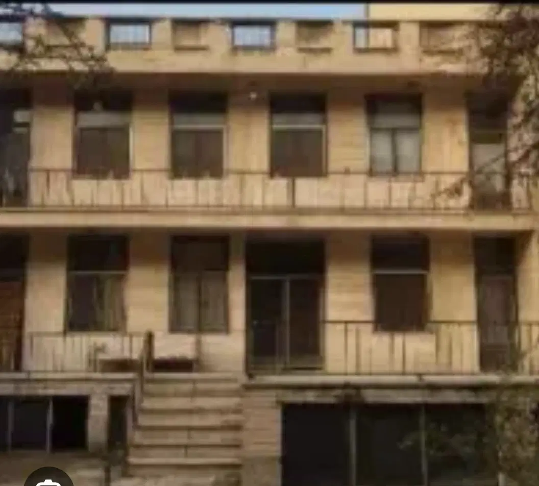 ۴۰۰ متر کلنگی تهاتر با آپارتمان تهرانپارس غربی