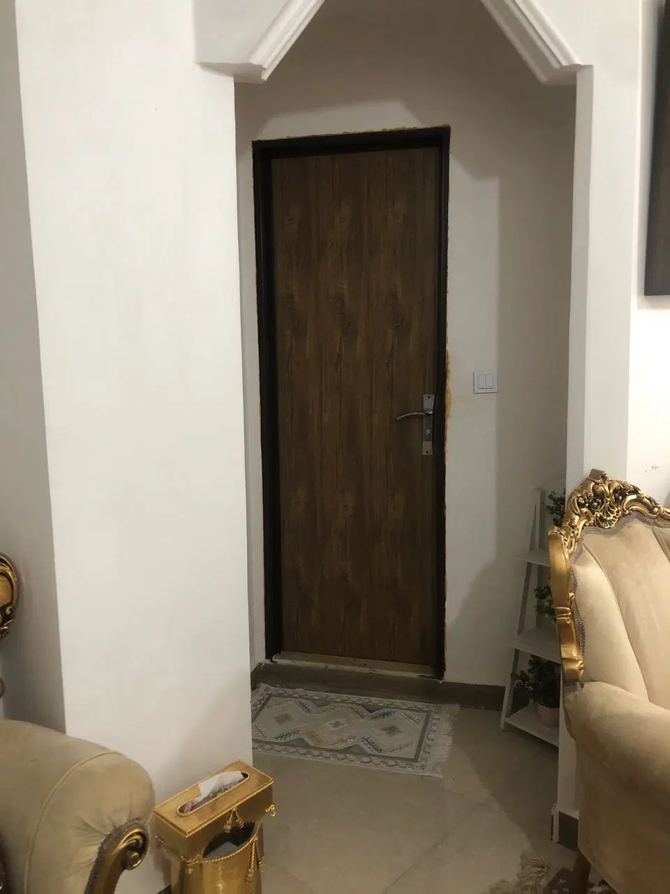 آپارتمان ۶۳ متری در شهرک سالور  خیابان ۲۴ متری