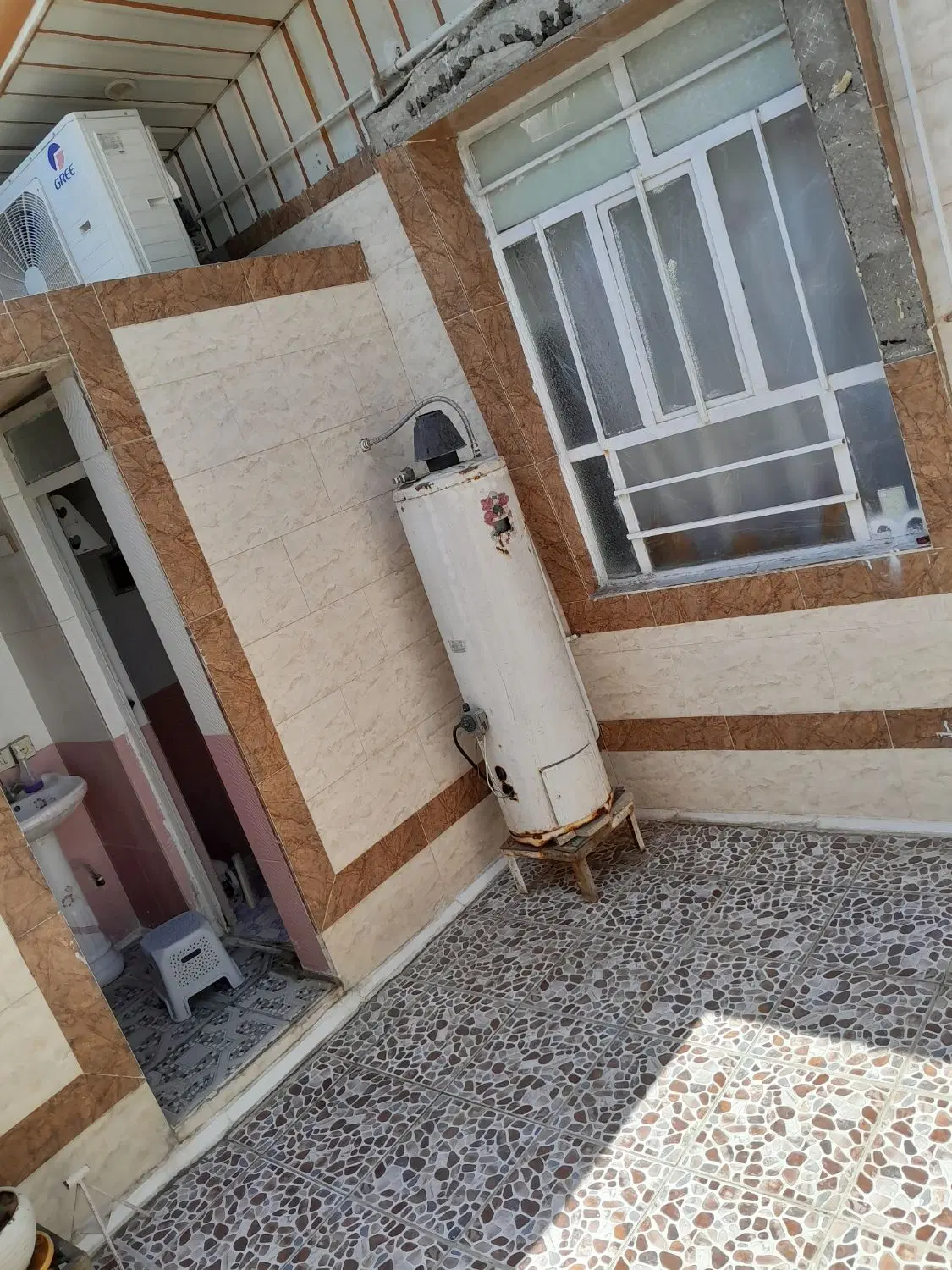 خانه فرهنگیان_منزل ویلای طبقه بالا