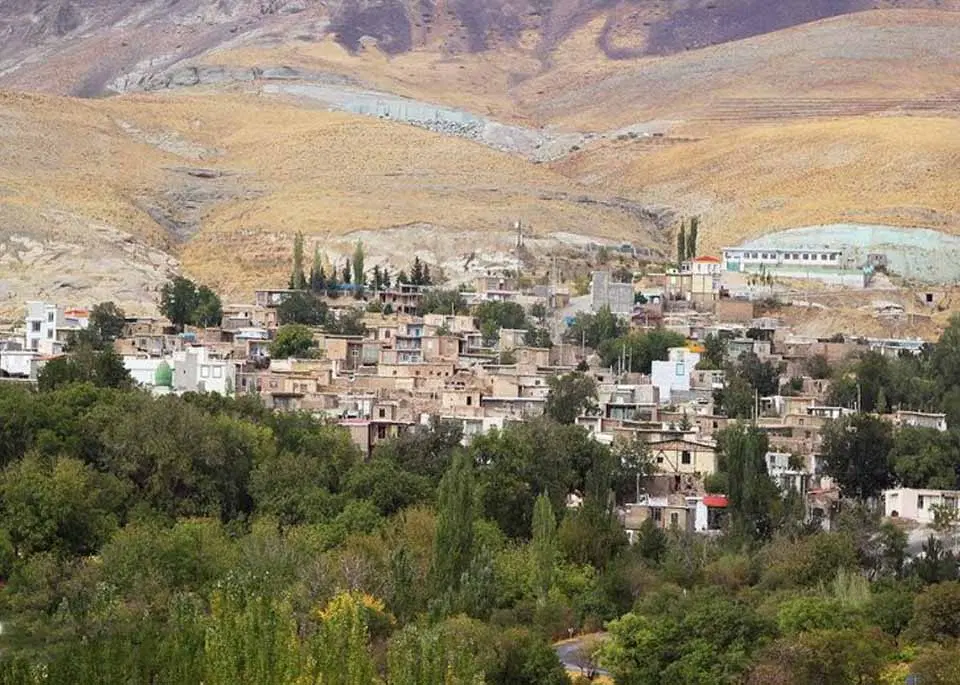 یک زمین دیمی ۱۵۰۰ متری الولک قزوین .سند تک برگ