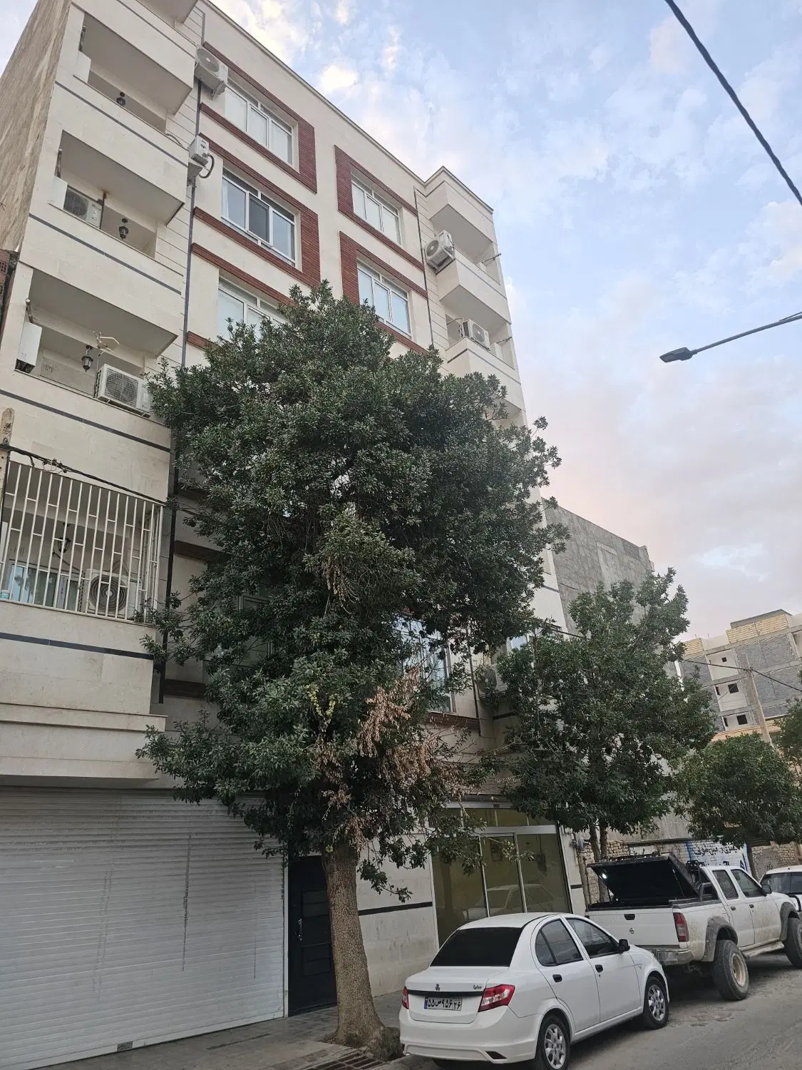 آپارتمان نوساز دوخواب بهترین لوکیشن
