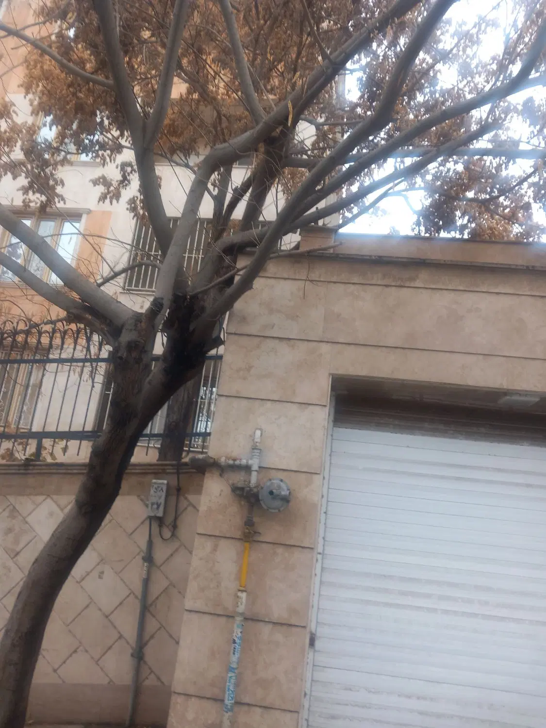 خانه ویلایی نوسازی شده خلج اباد ۲ طبقه  حیاط دار