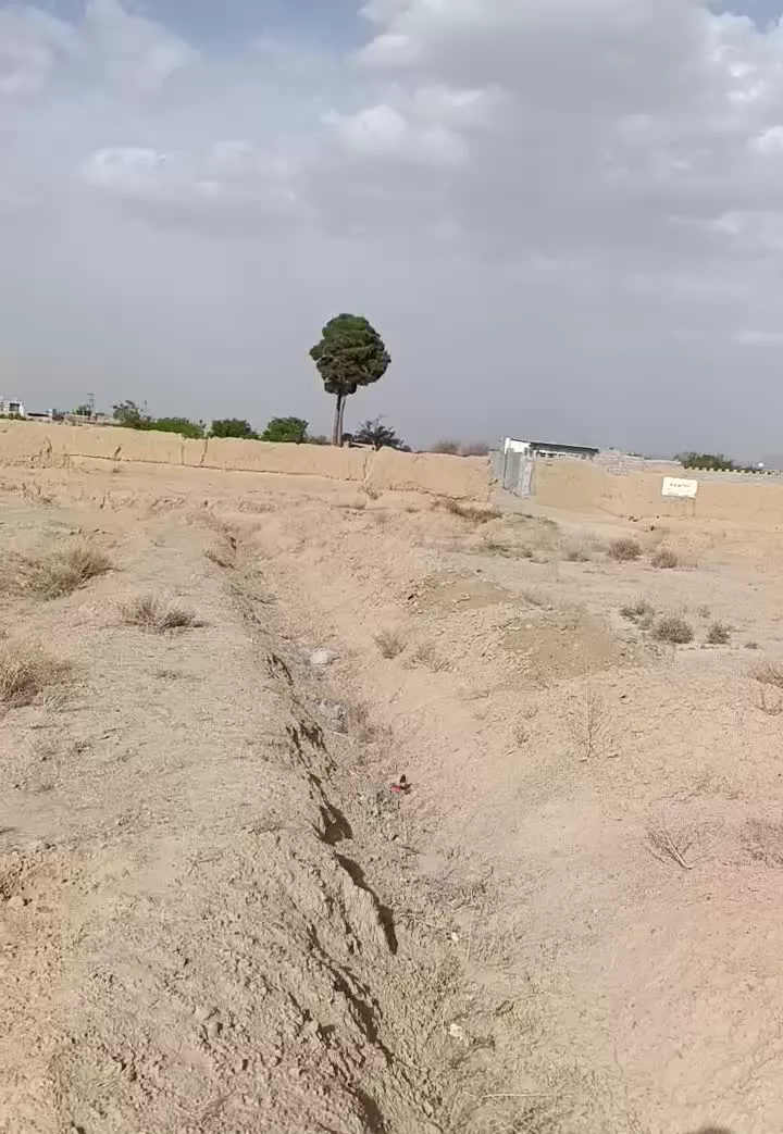 زمین جوزدان کنار مدرسه وامام زاده