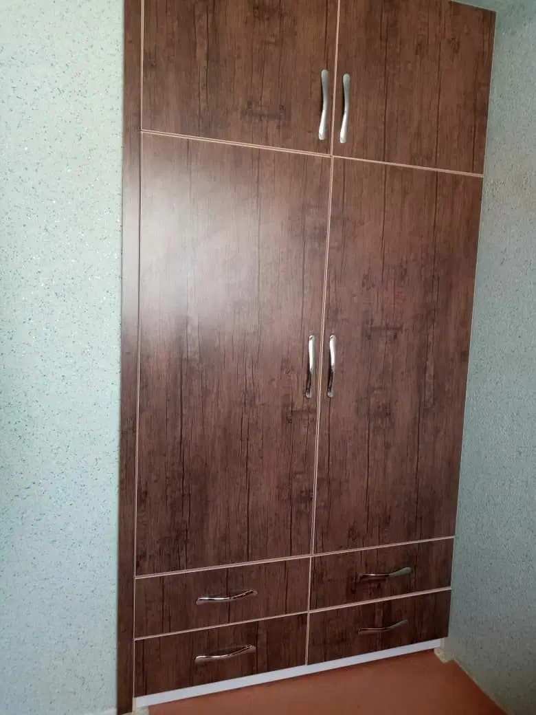 یک واحد آپارتمان فروشی