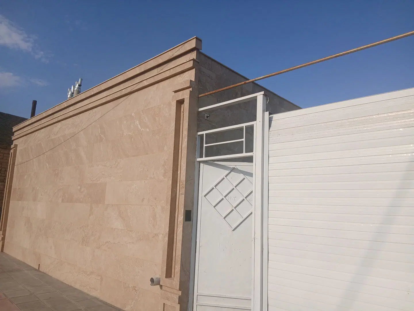 خونه باغ ویلا درچندکیلومتری مشهد مقدس
