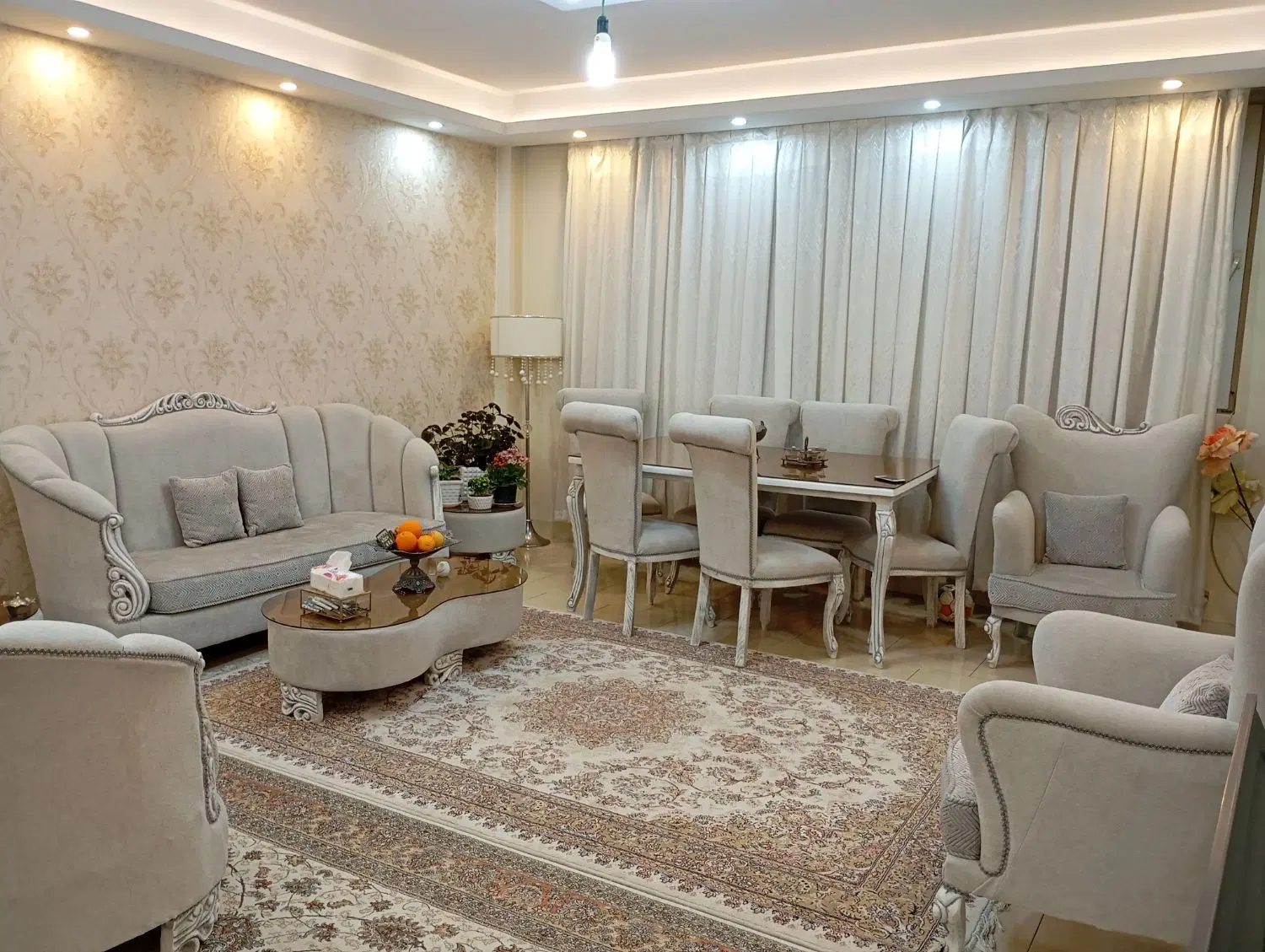 آپارتمان ۱۰۵ متری دوکله تک واحد سندار