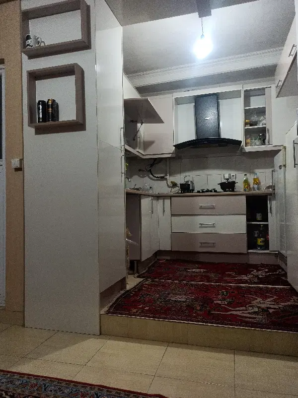 هم اتاقی آقا شهرک اندیشه اوچمان ۳ نیازمندم