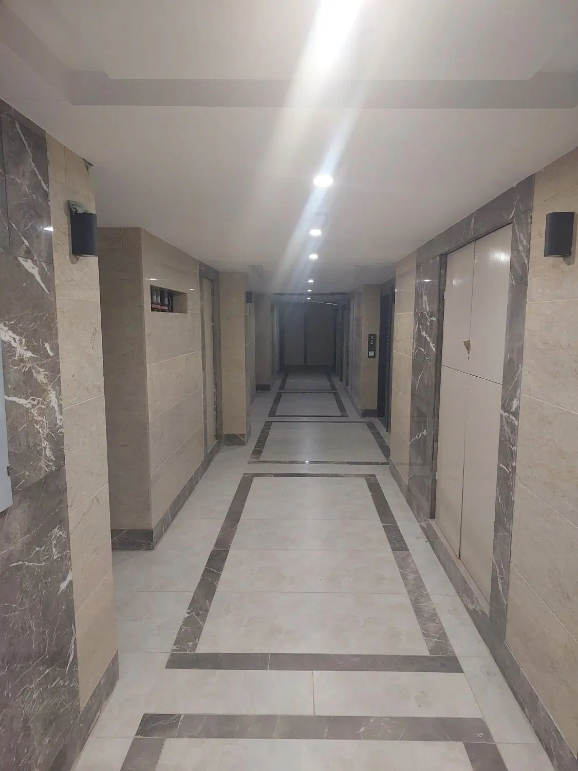 ۳ خوابه ،۱۴۳ متر،جنوبی،محدوده پل تمدن ،مجتمع پانیک