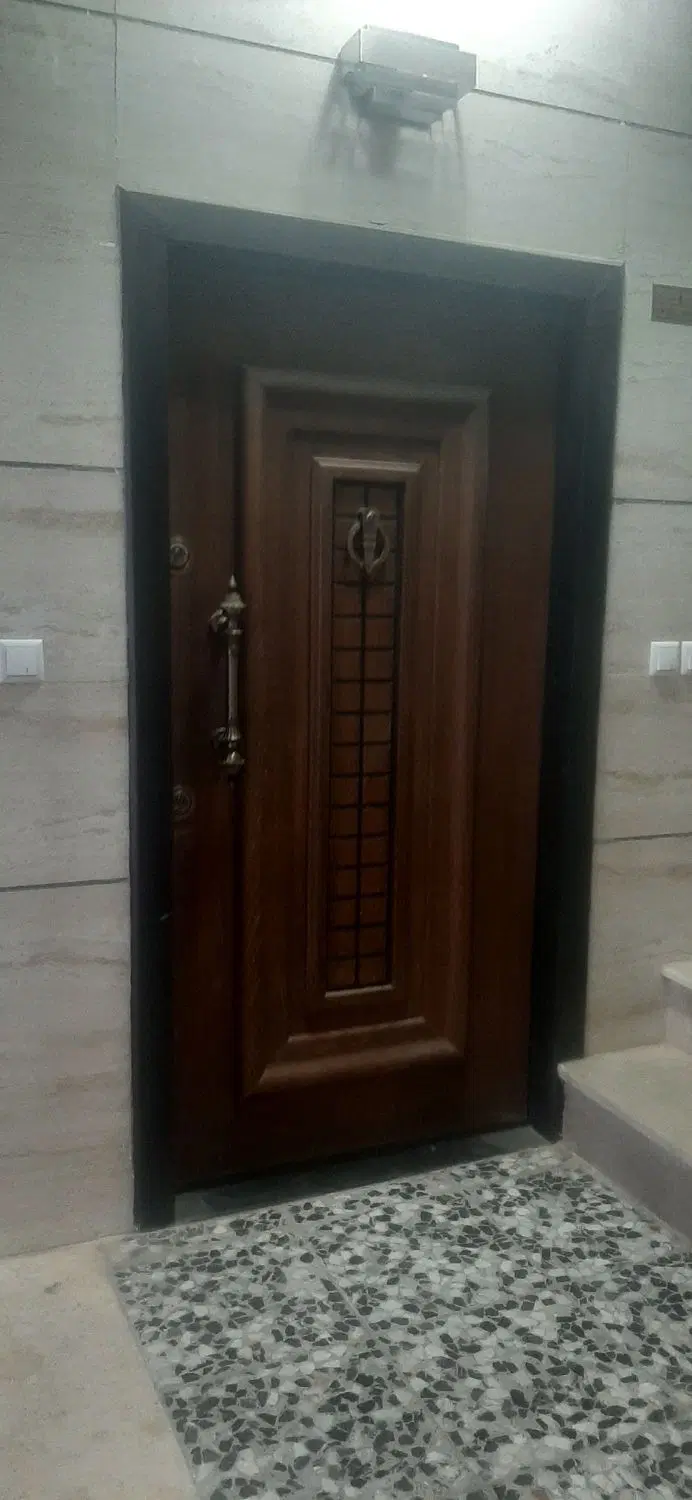 آپارتمان همکف نوساز  صفر