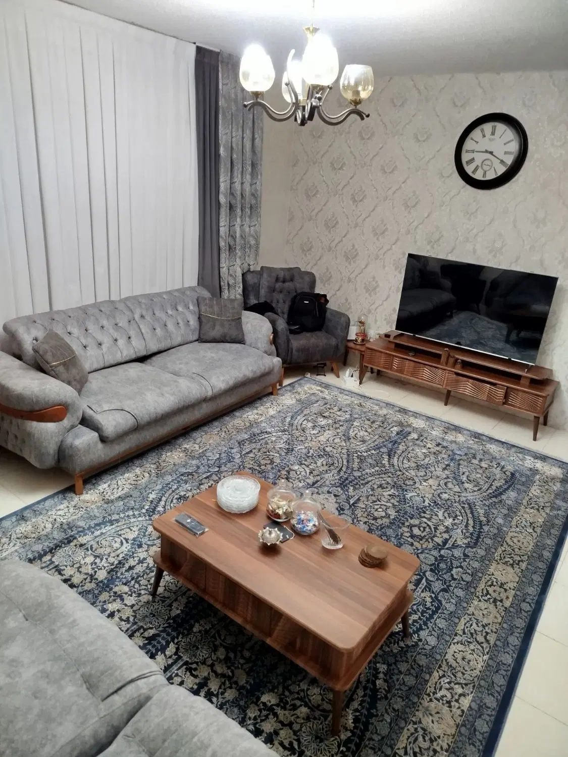 72 متری طبقه ی همکف کیسون زون پنج