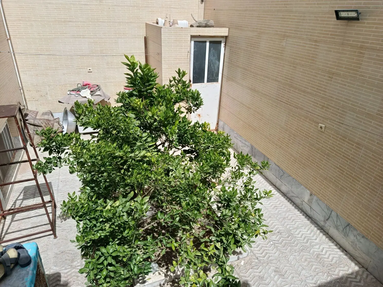 فروش منزل مسکونی دوطبقه محدوده بلوار صابریزدی