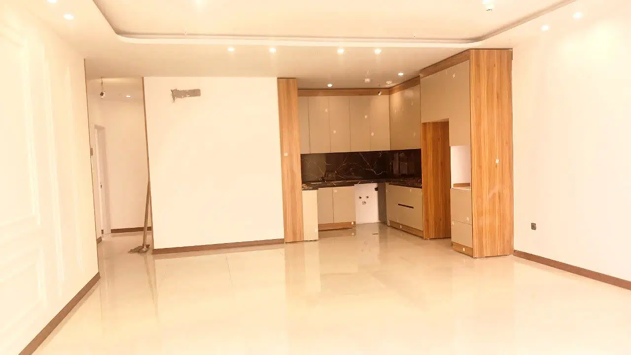 115 متری سه خوابه