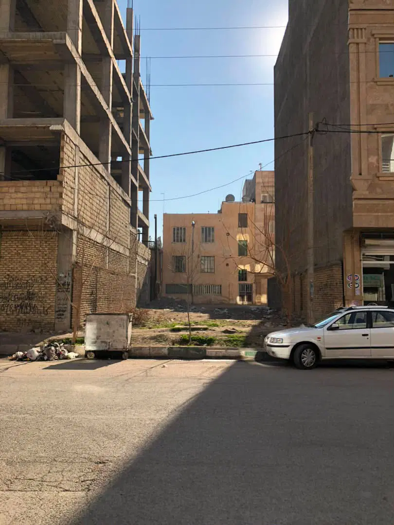 معاوضه زمین ۲۰۰متری با آپارتمان نوساز ۱۵۰متر دربرج