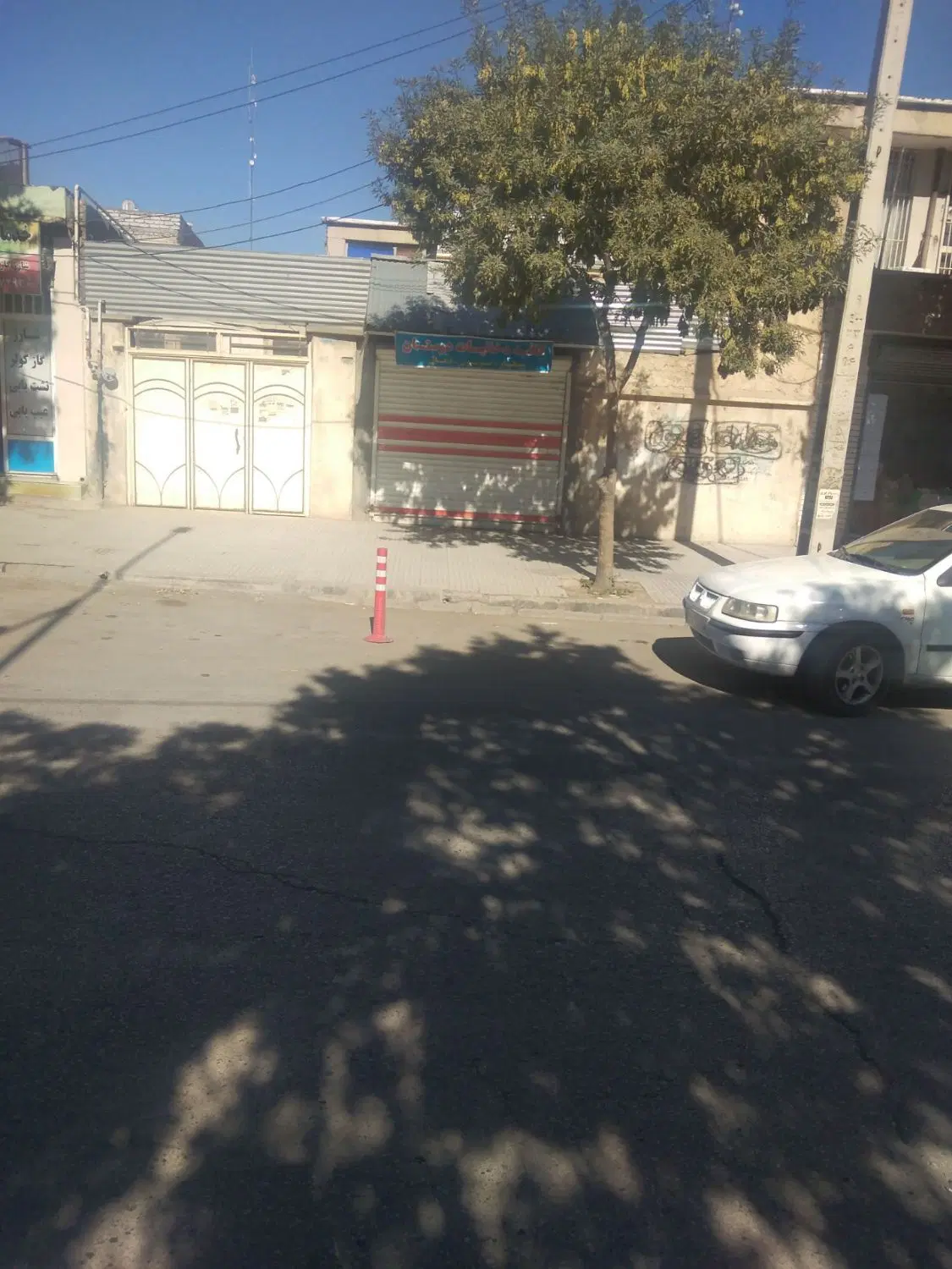 رهن و اجاره یک باب مغازه در  خیابان باریکه