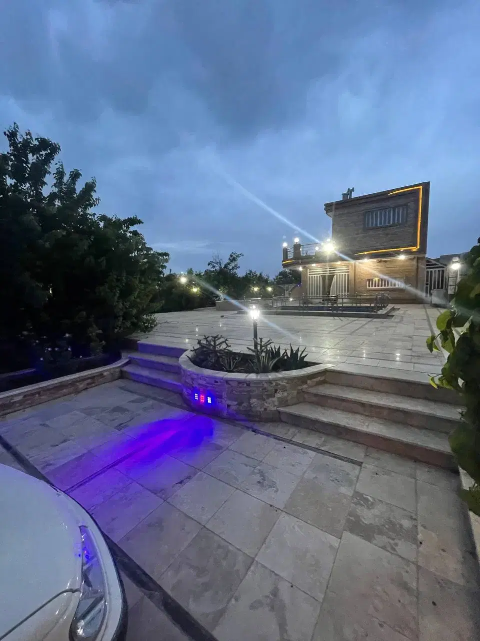 باغ و خونه باغ منطقه پیربکران