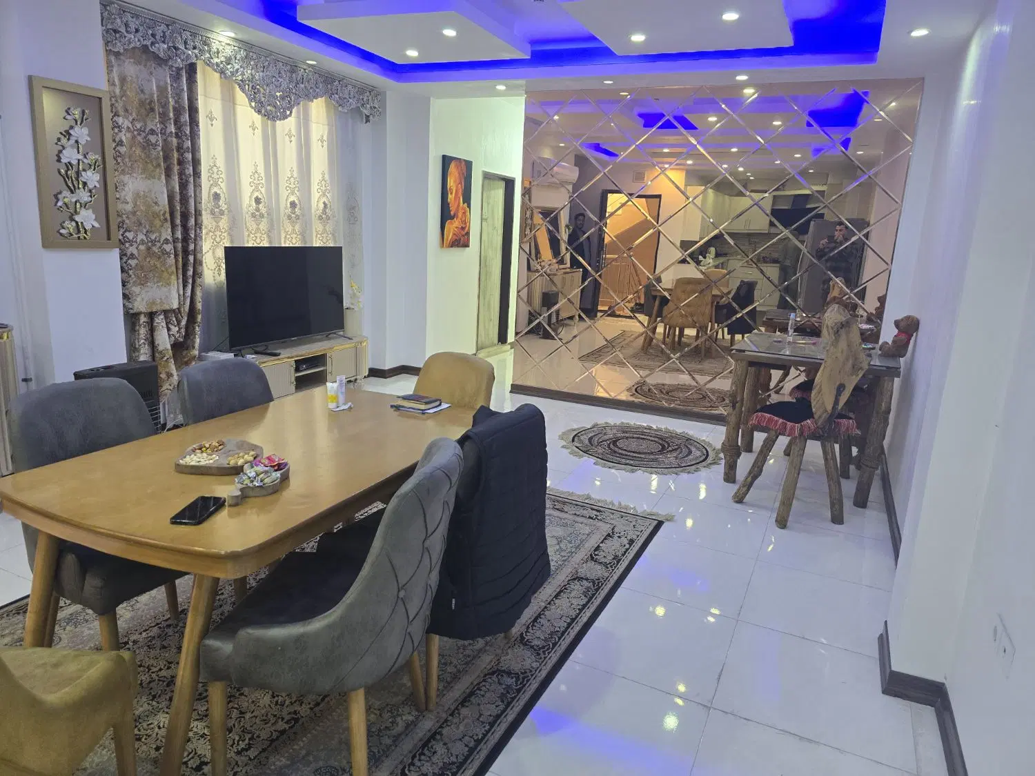 فروش واحد باهنر صددستگاه اموزگار وام دار