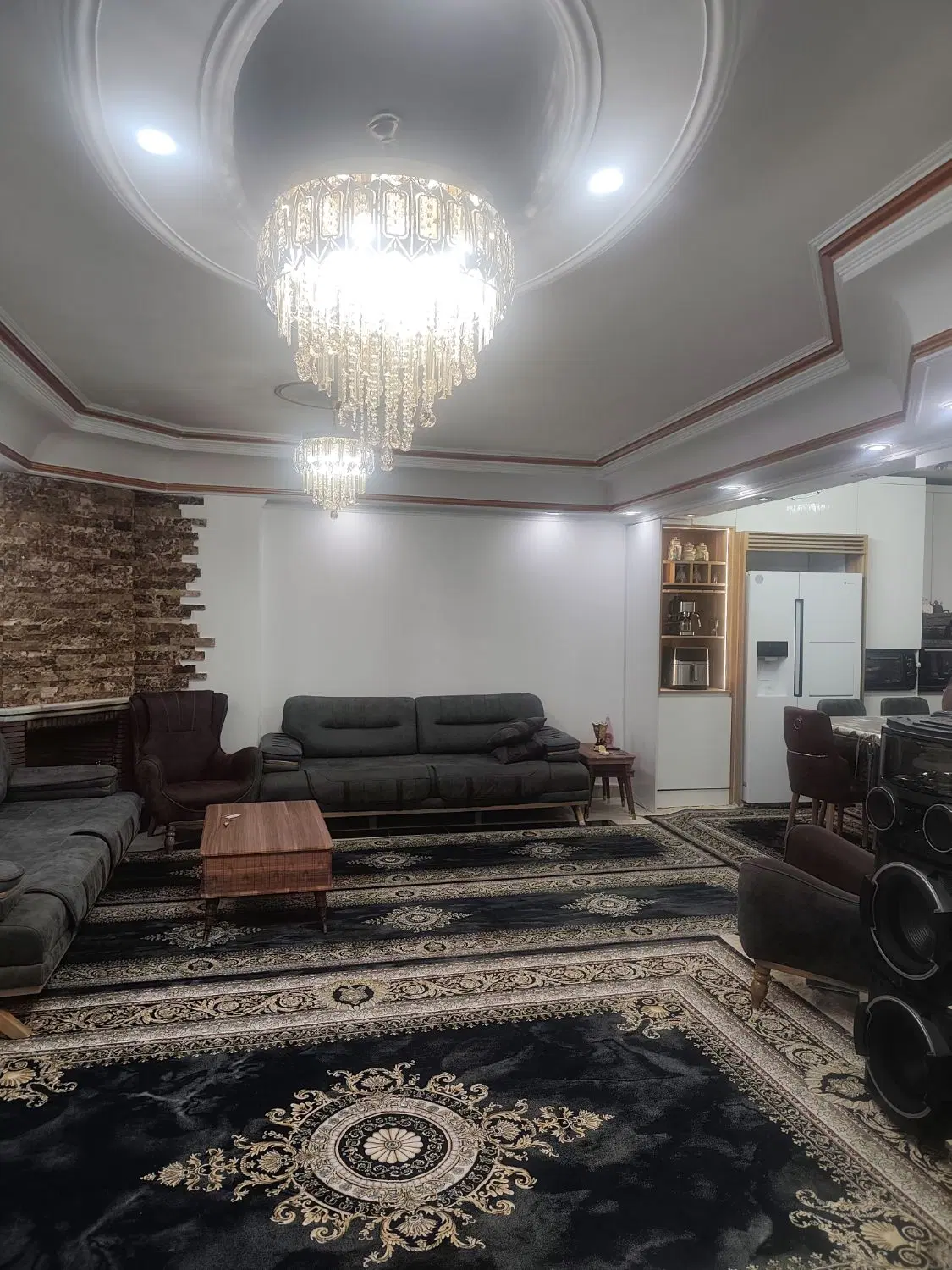 یه واحد ۹۰ متری مریم شرقی