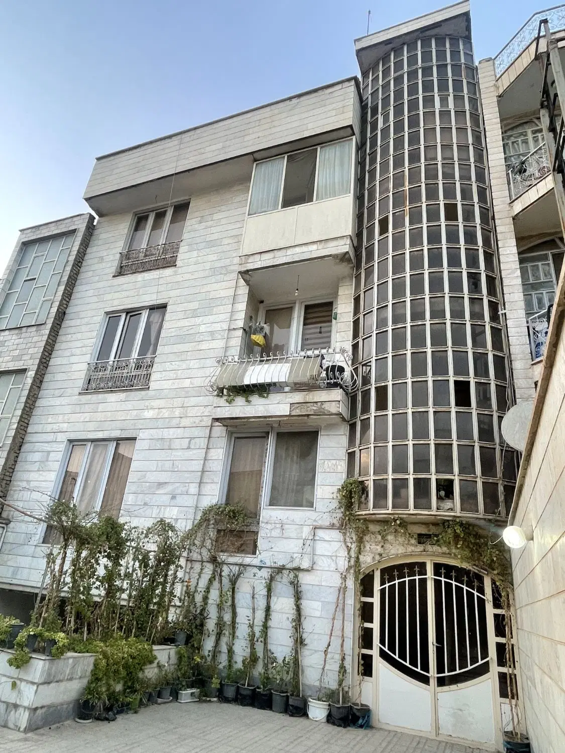 فروش ملک