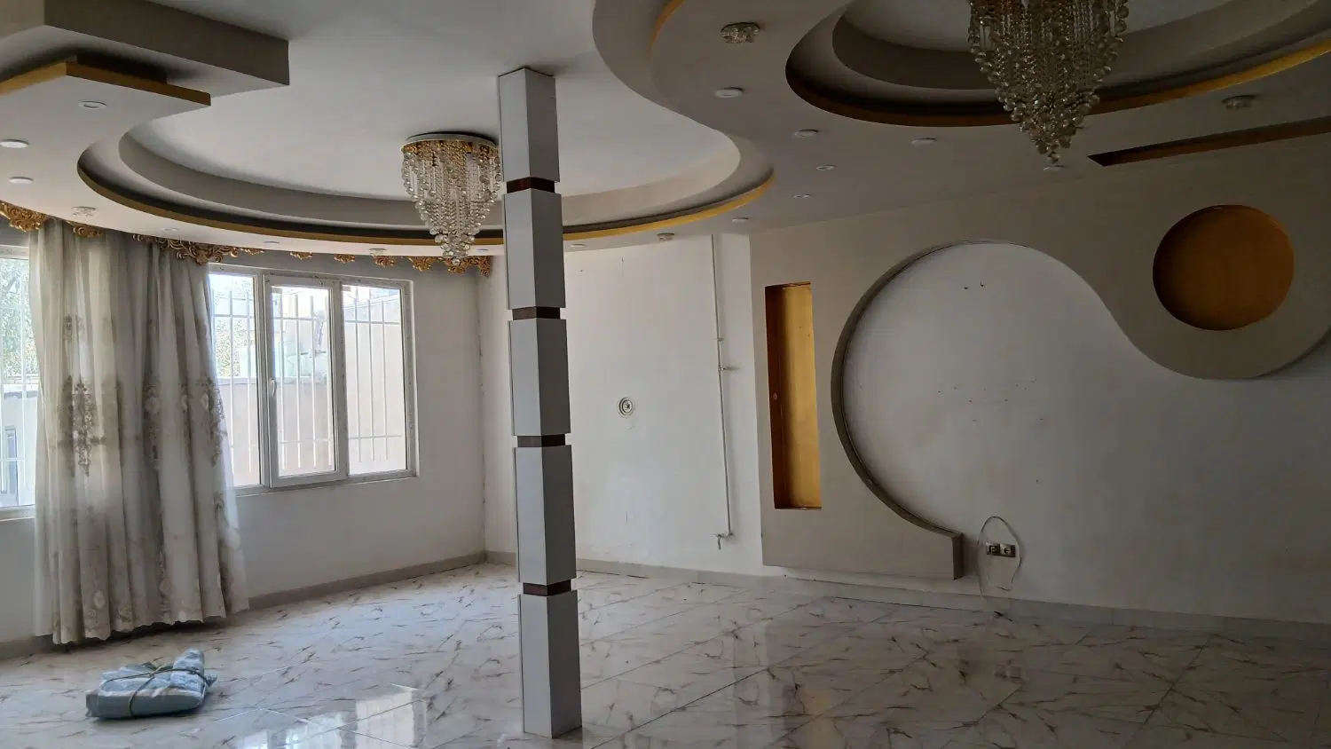 خانه مستقل ۲۱۰ متری کیهانشهر