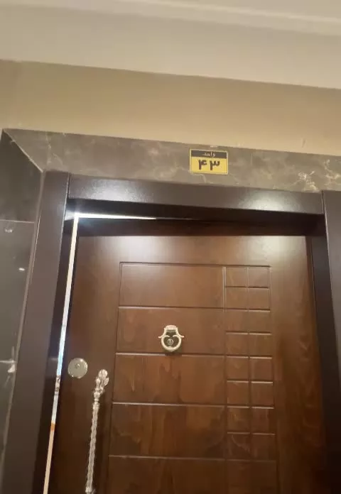 واحد لوکس ۱۱۰ متری در برج ارگ ۲