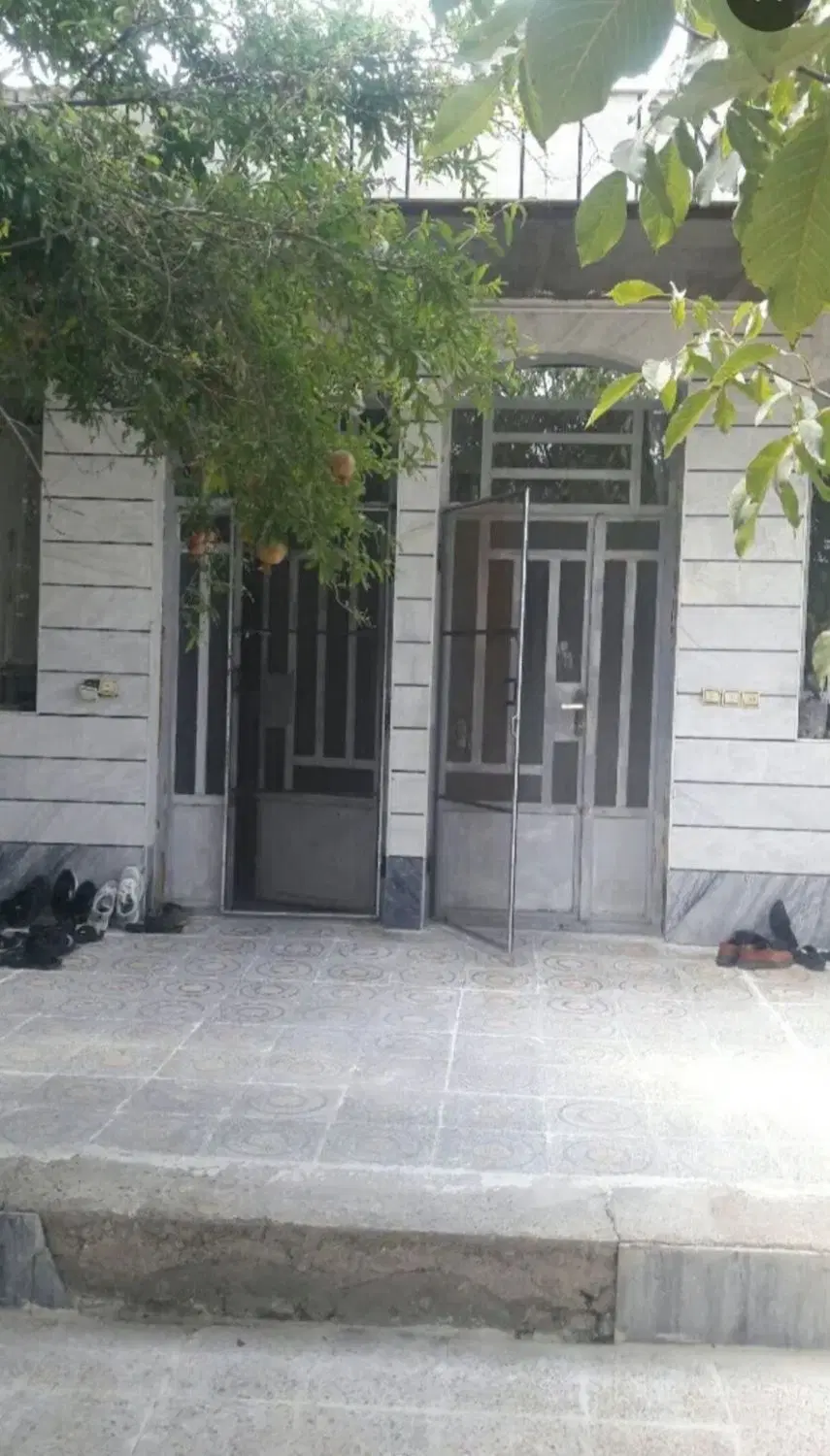 منزل مسکونی بفروش می رسد بدرآباد