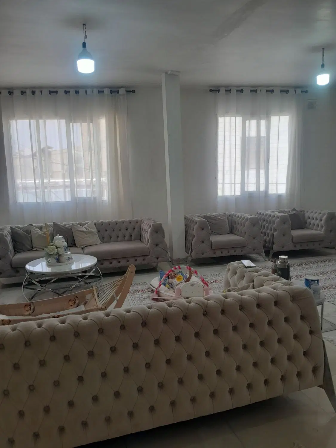 فروشی