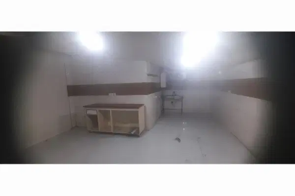 سوئیت پنجاه متری