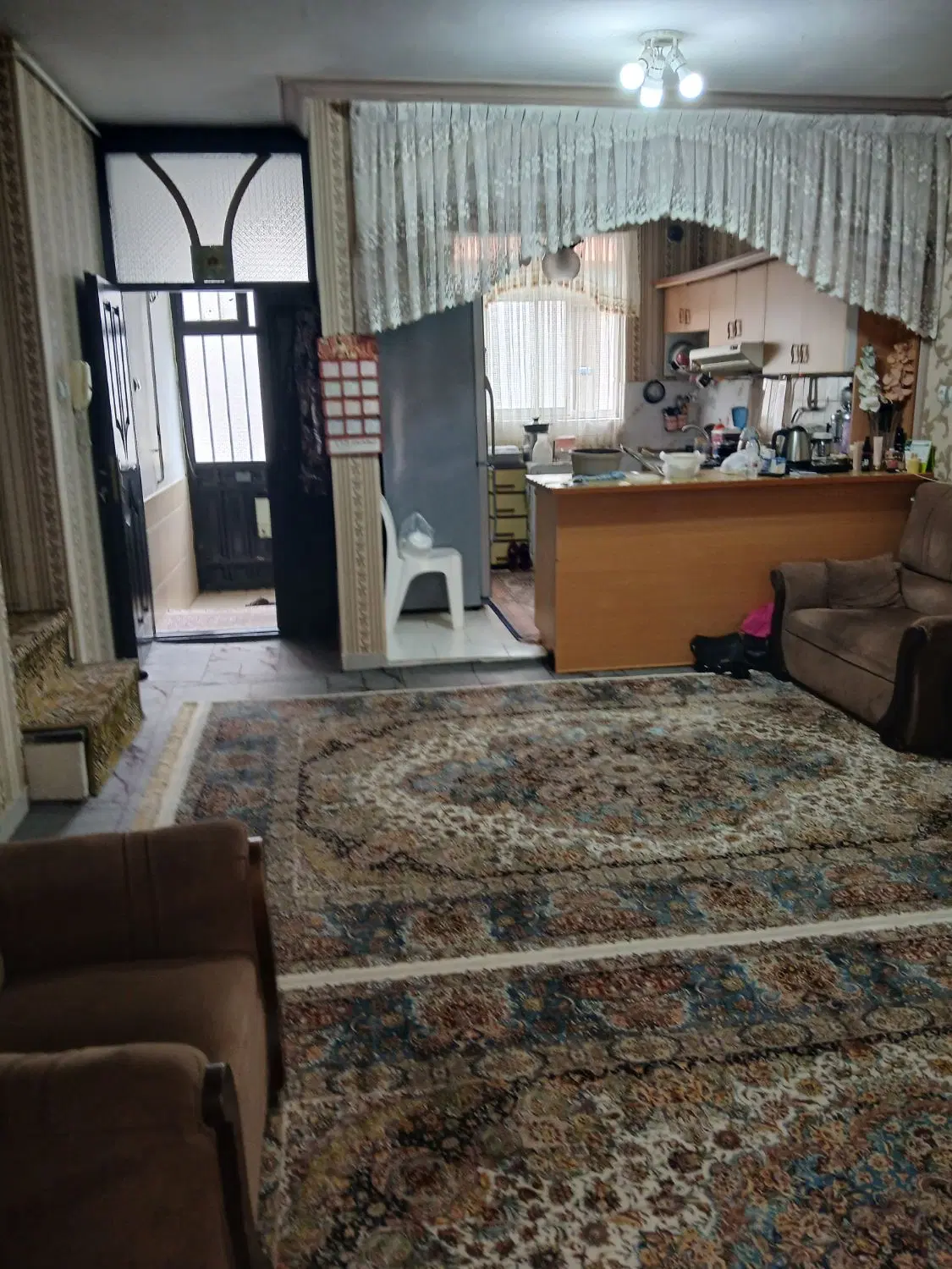 فروش خانه ویلایی ۱۱۰ متری بر ۱۲ متری