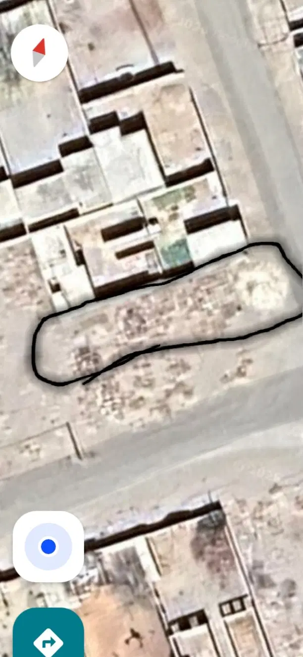 حراج زمین۲۴۰متری تجاری کنار پمپ اسماعیل اباد