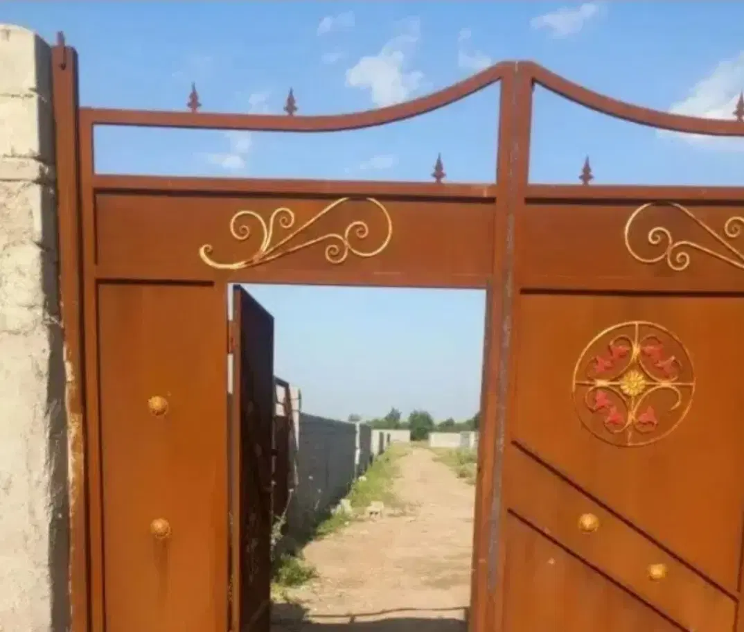 زمین ویلایی محصور