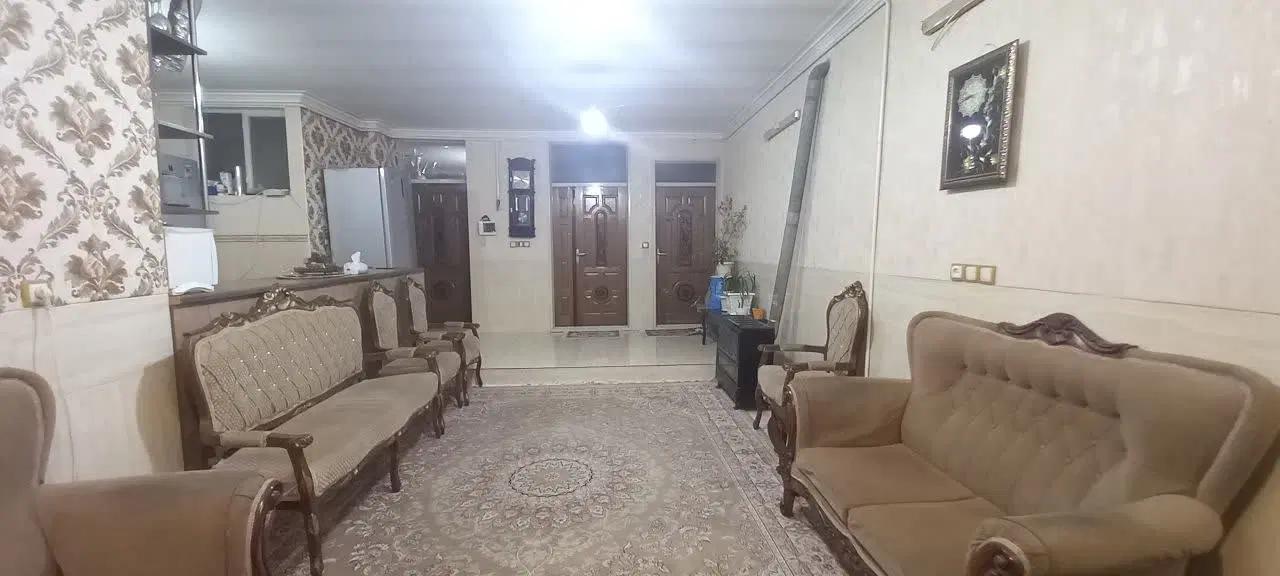 منزل ۳ طبقه فروشی امام شهر