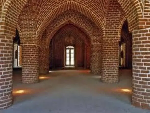 اجاره مغازه در بازار جنب کفش ملی