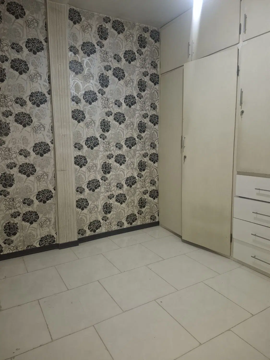 آپارتمان 65 متری  فول امکانات  45 متری گلشهر