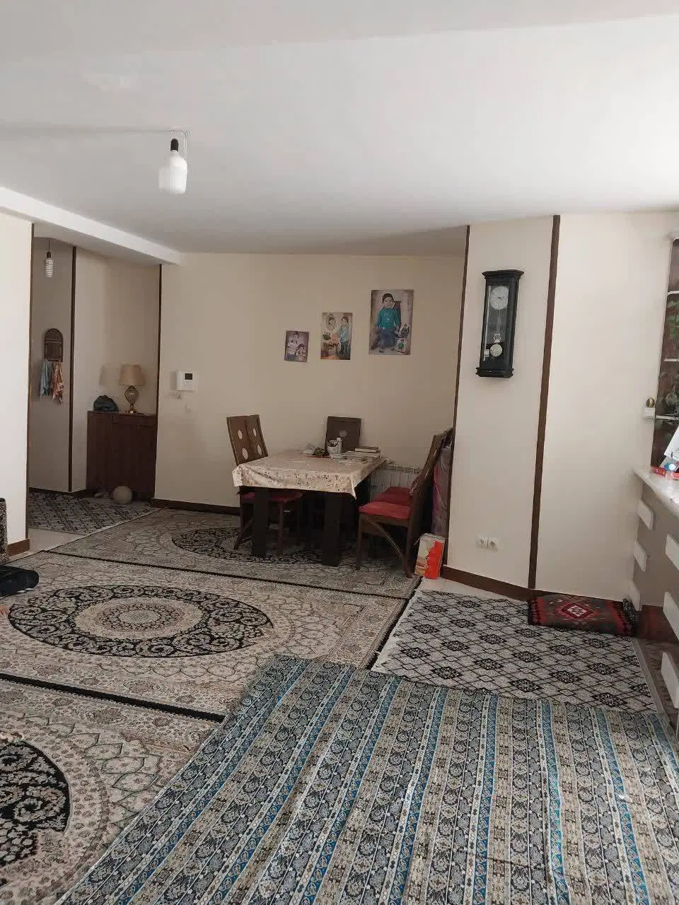 آپارتمان خیلی زیبا و شیک