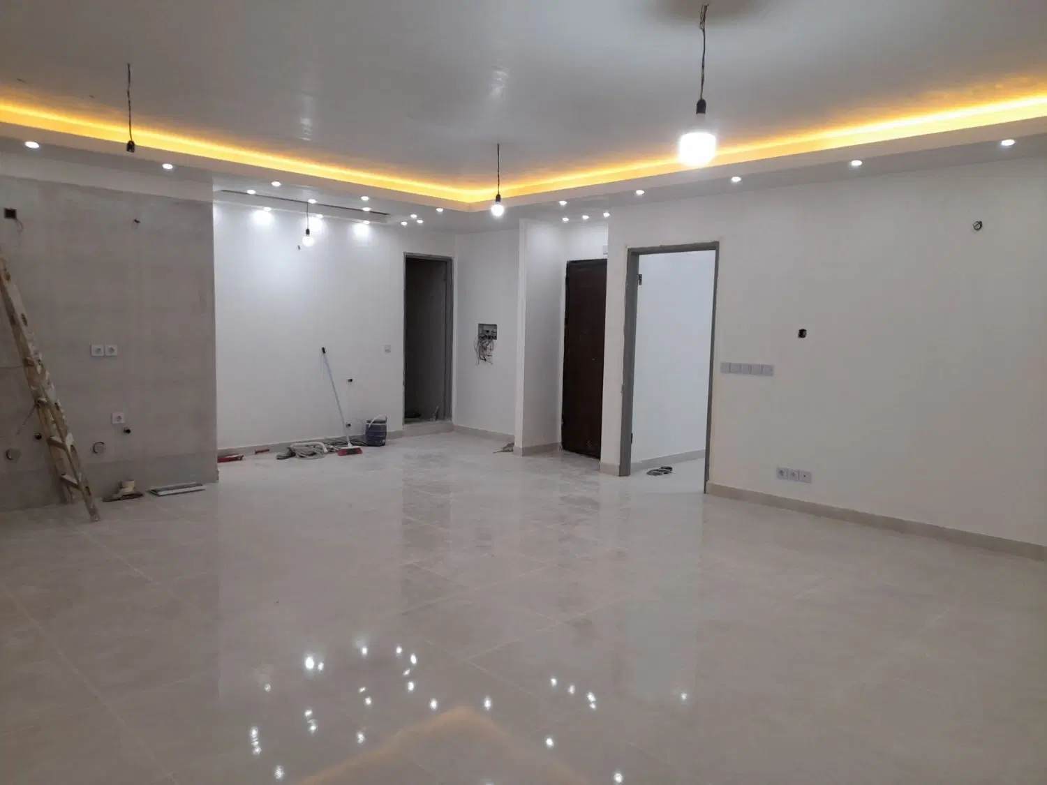 فروش آپارتمان ۹۰ متری
