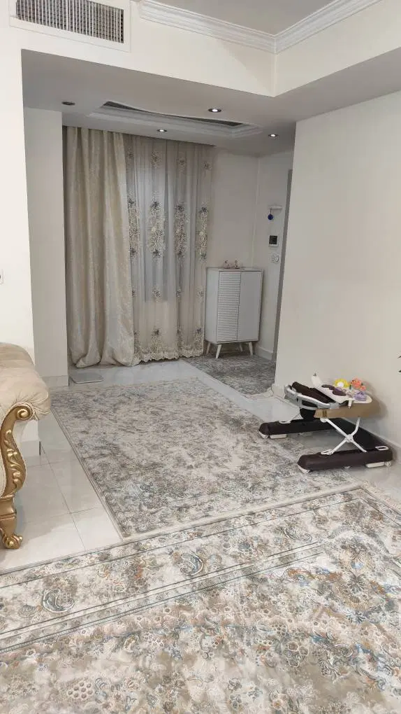 آپارتمان ۸۳متری فول امکانات