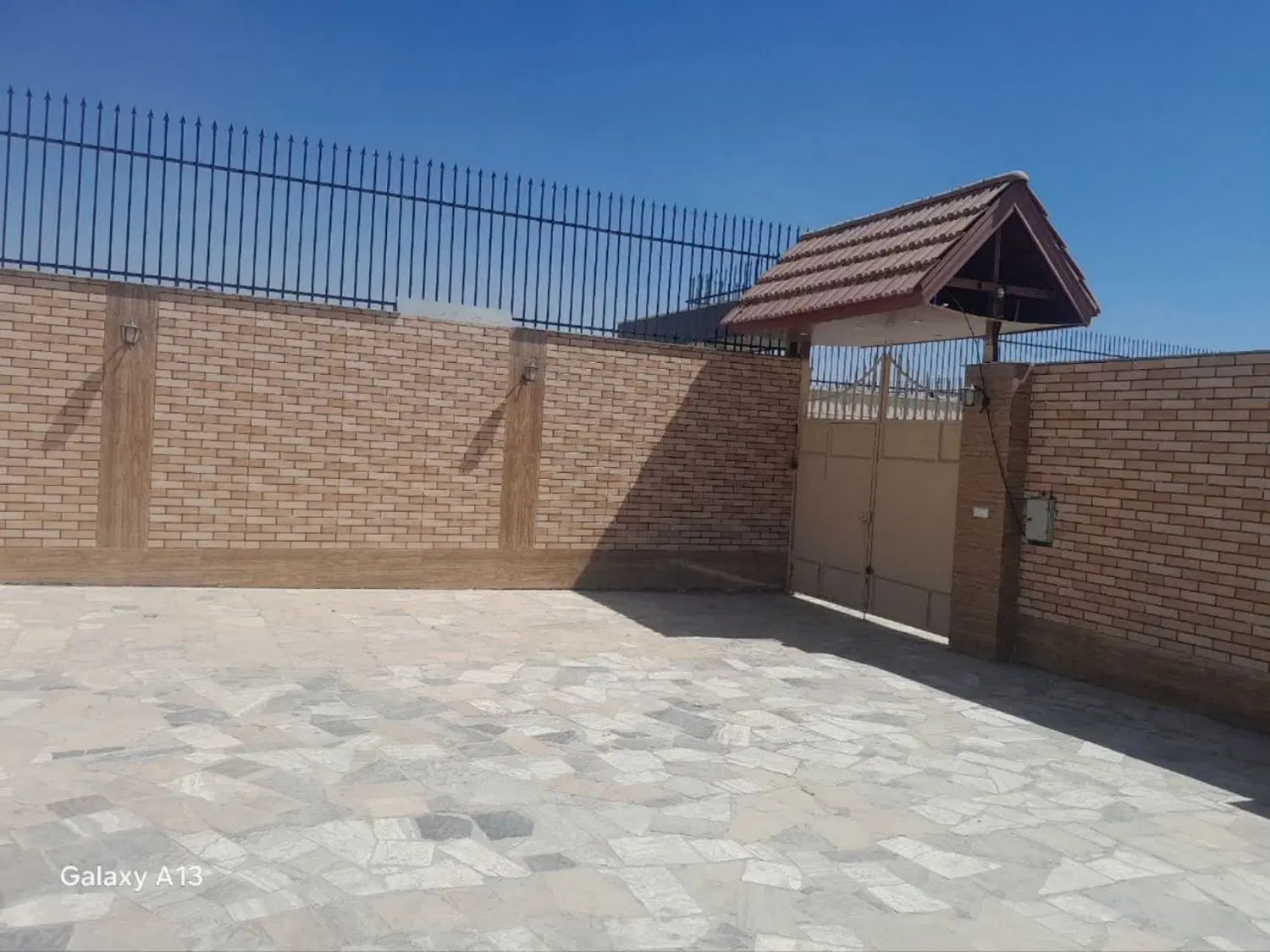 فروش باغ ۷۰۰ متری در جیلان اباد