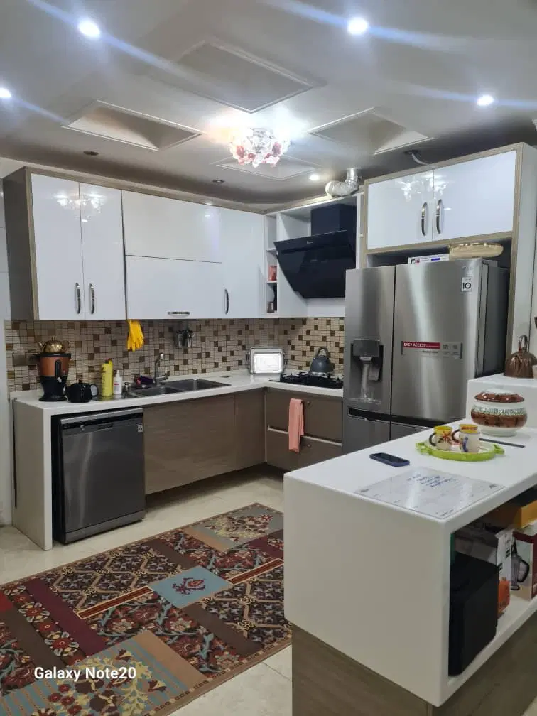اپارتمان 92 متری جهانشهر پشت لوتوس
